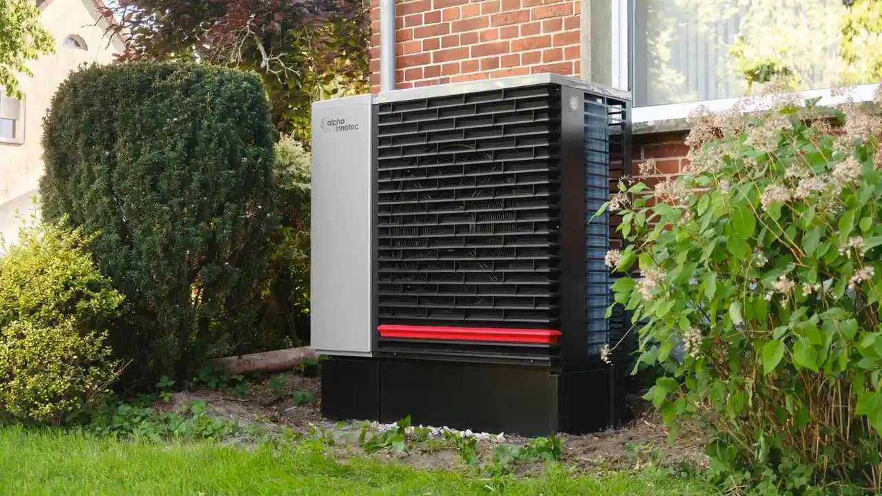 How summer heat in Sun City affects water heater repair