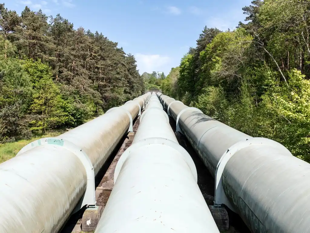 main line repair